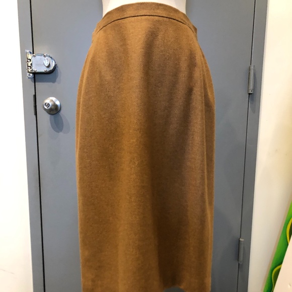 ESCADA Light Brown Camel Wool Blend Knee Skirt